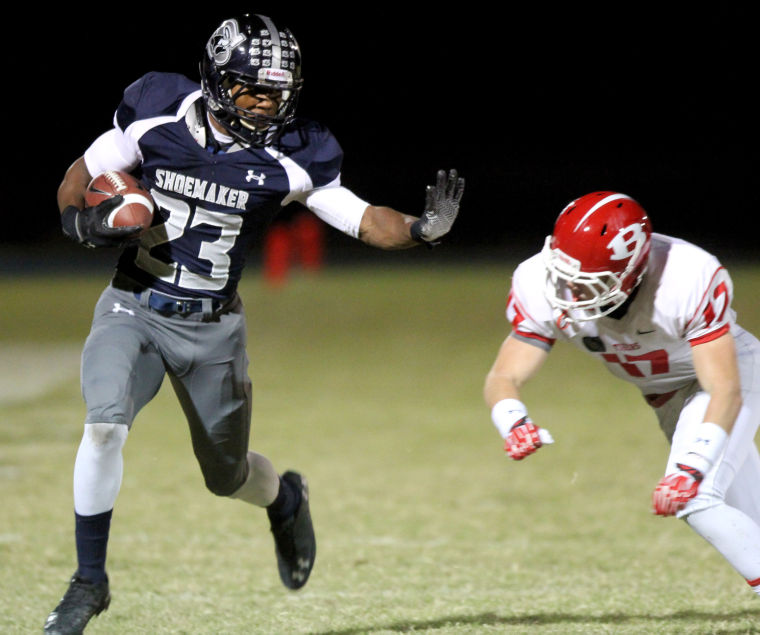 Shoemaker vs Belton Football